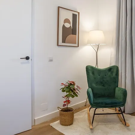Casa Con Piscina Y Jardin Cerca De *